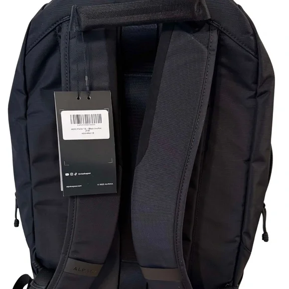 NWT  Alpaka Black Men's Backpack - Picture 4 of 10
